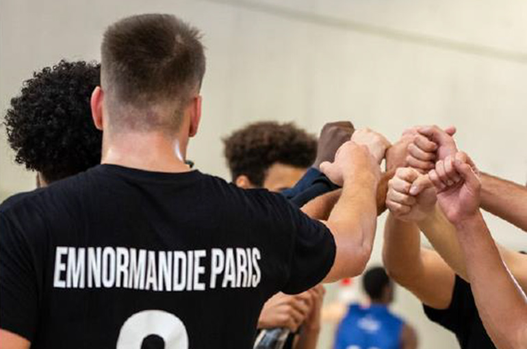Membres de l'association Hoops'EM 2024-2025