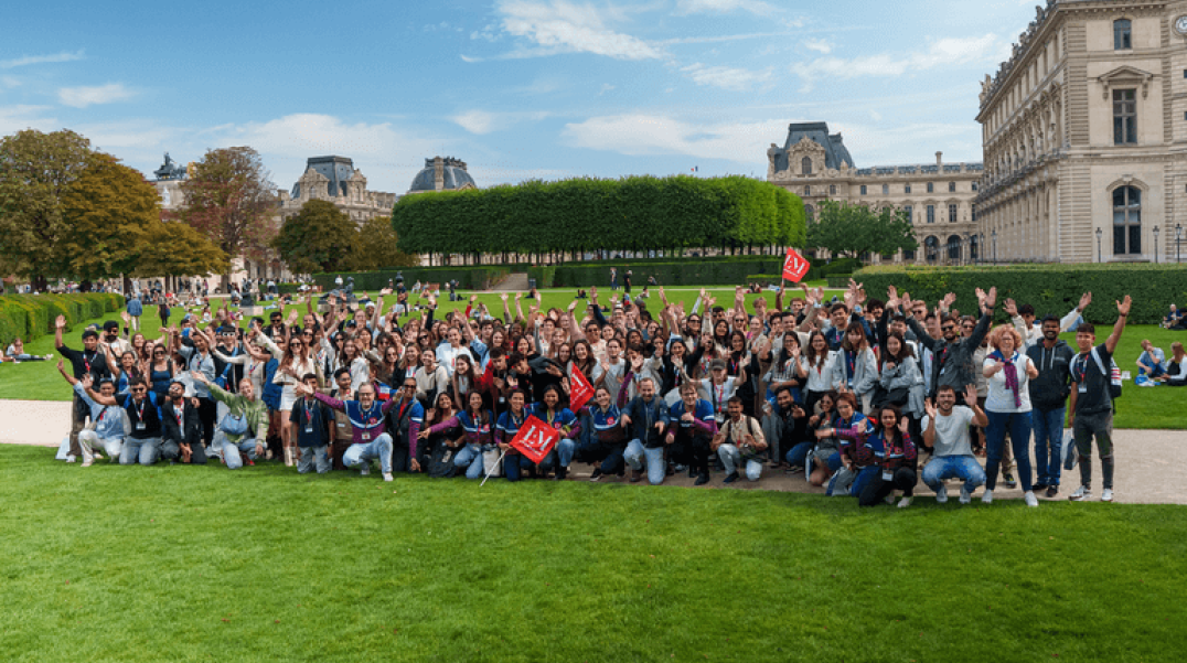 Be Parisian for a Day: an integration day in Paris for international students from EM Normandie Be Parisian for a Day: an integration day in Paris for international students from EM Normandie