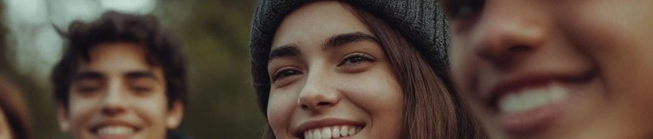 Site Fondation Étudiants souriants
