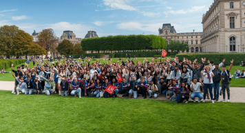 Be Parisian for a Day: an integration day in Paris for international students from EM Normandie 